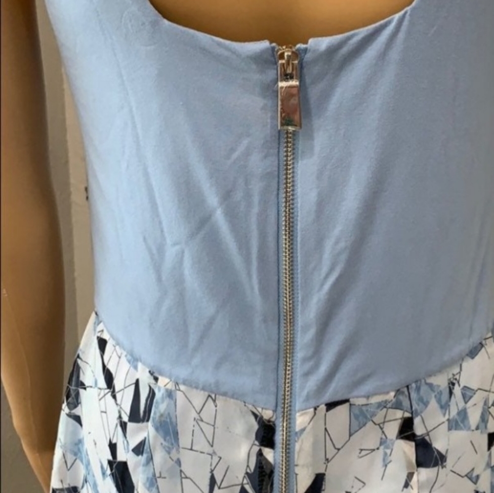 Vince Camuto Dress - Picture 7 of 7